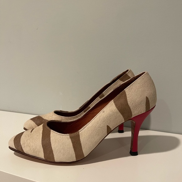 Stiletto heels Size 8 Pony Hair Animal Print size 8 - Picture 1 of 3